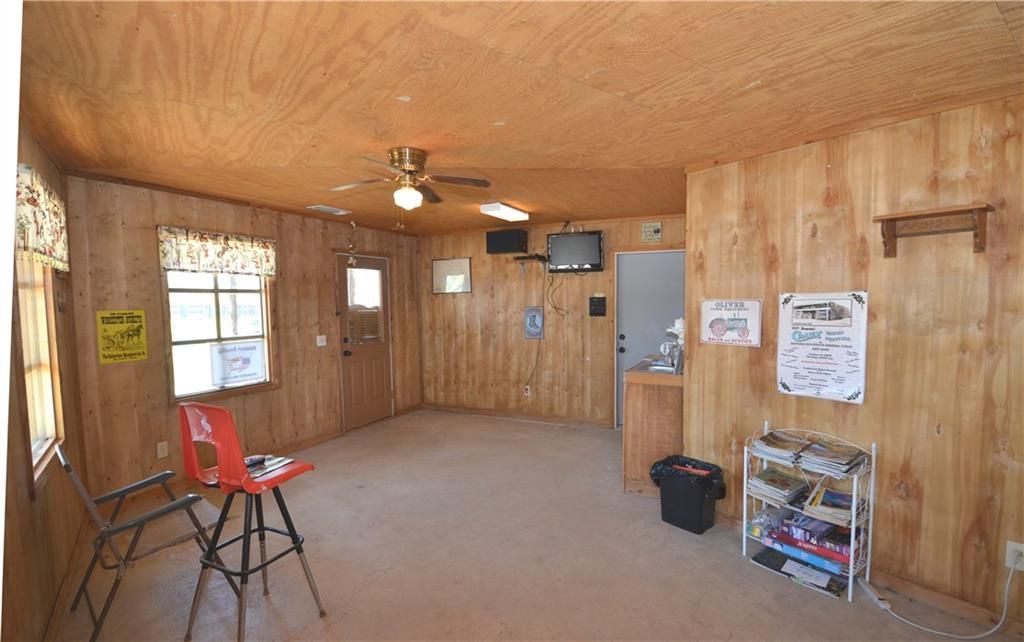115 W Interstate 20, Gordon, TX 76453